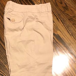 Elliot cropped Khakis